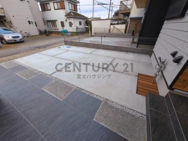 �_�ސ쌧����s�����C��7���ڂ̐V�z��ˌ��Ă̒��ԏ�