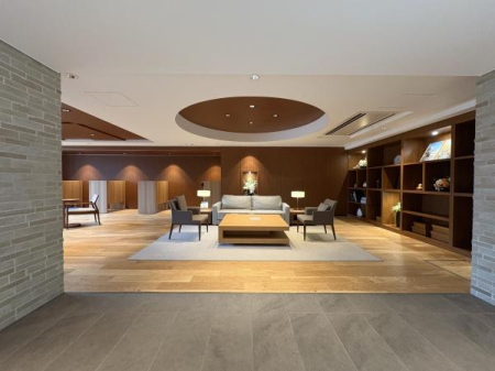 �_�ސ쌧������s�߂���̒��Ã}���V�����̃G���g�����X