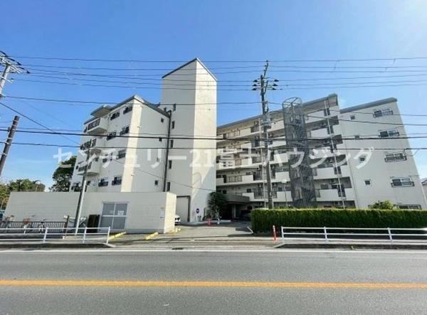 �_�ސ쌧����s�H��3���ڂ̒��Ã}���V�����̌��n�O�ώʐ^