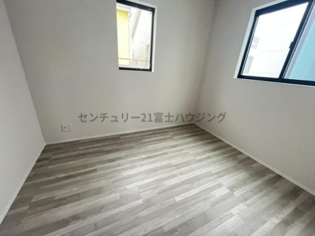 �_�ސ쌧������s���C�ݓ�3���ڂ̐V�z��ˌ��Ă̗m��