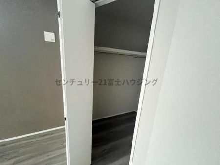 �_�ސ쌧������s���C�ݓ�3���ڂ̐V�z��ˌ��Ă̎��[