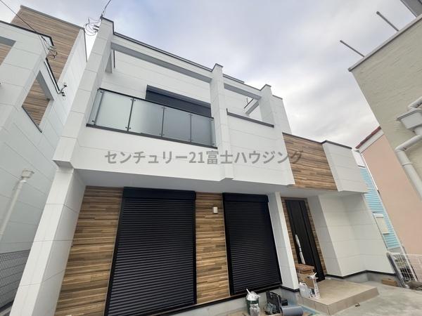 �_�ސ쌧������s���C�ݓ�3���ڂ̐V�z��ˌ��Ă̌��n�O�ώʐ^