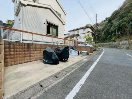 �_�ސ쌧���q�s�����1���ڂ̒��È�ˌ��Ă̒��ԏ�