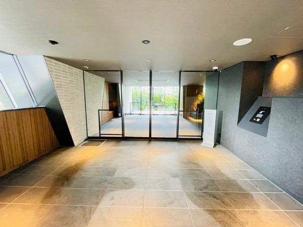 �_�ސ쌧����s�����k1���ڂ̒��Ã}���V�����̃G���g�����X