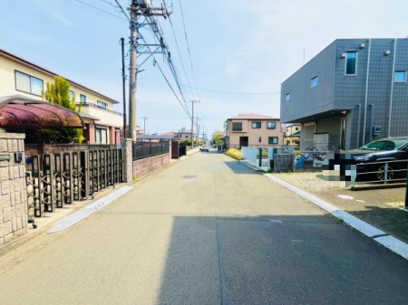 �_�ސ쌧����s�Ó��1���ڂ̒��È�ˌ��Ă̑O�ʓ��H�܂ތ��n�ʐ^