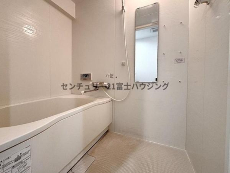 �_�ސ쌧���q�s�A�؂̒��Ã}���V�����̗���