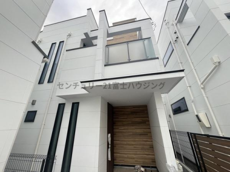 �_�ސ쌧������s���C�ݓ�3���ڂ̐V�z��ˌ��Ă̂��̑����n