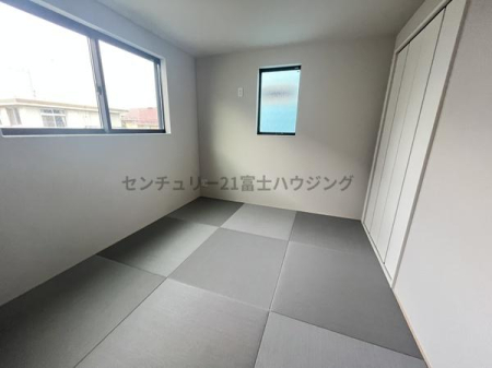 �_�ސ쌧������s���C�ݓ�3���ڂ̐V�z��ˌ��Ă̘a��