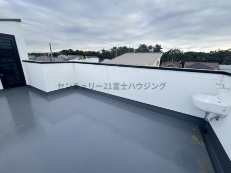 �_�ސ쌧������s���C�ݓ�3���ڂ̐V�z��ˌ��Ẵo���R�j�[