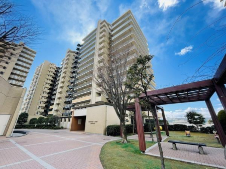 �_�ސ쌧����s�Ó��4���ڂ̒��Ã}���V�����̌��n�O�ώʐ^