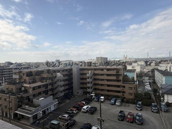 �_�ސ쌧����s�Ó��4���ڂ̒��Ã}���V�����̏Z�˂���̒��]�ʐ^