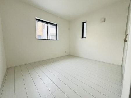 �_�ސ쌧������s�l�{��̐V�z��ˌ��Ă̗m��