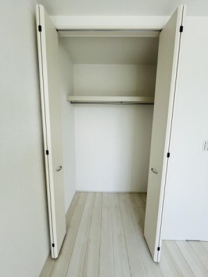 �_�ސ쌧������s�����̐V�z��ˌ��Ă̎��[