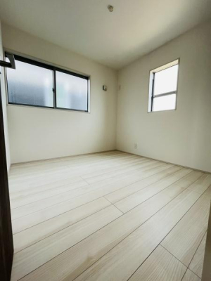 �_�ސ쌧������s�����̐V�z��ˌ��Ă̗m��