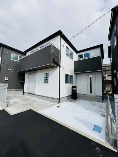 �_�ސ쌧������s�����̐V�z��ˌ��Ă̌��n�O�ώʐ^