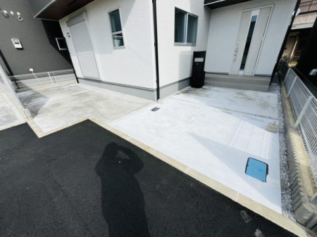 �_�ސ쌧������s�����̐V�z��ˌ��Ă̒��ԏ�