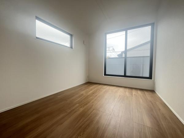 �_�ސ쌧������s����1���ڂ̐V�z��ˌ��Ă̗m��