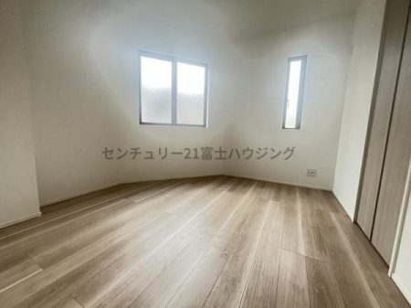 �_�ސ쌧������s����1���ڂ̐V�z��ˌ��Ă̗m��