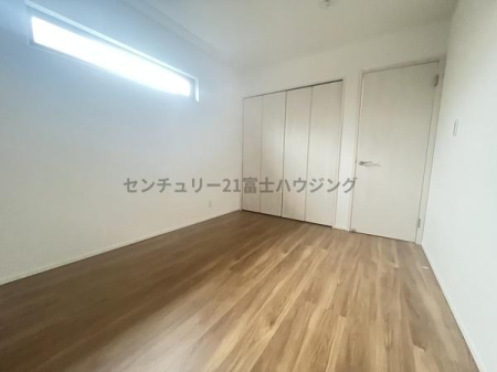 �_�ސ쌧������s����1���ڂ̐V�z��ˌ��Ẵ��r���O�ȊO�̋���