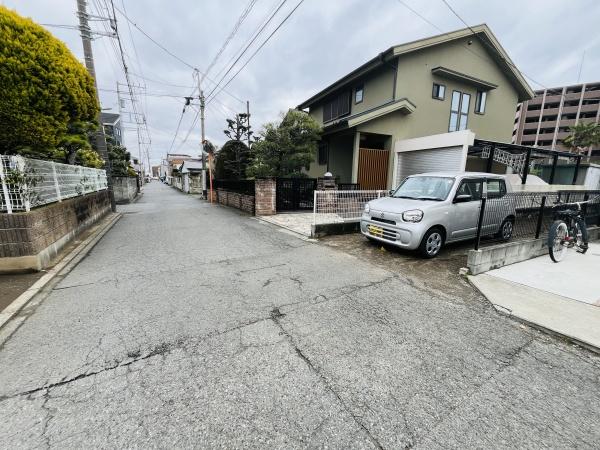 �_�ސ쌧������s�{��2���ڂ̓y�n�̑O�ʓ��H�܂ތ��n�ʐ^