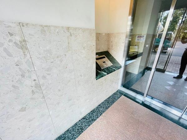 �_�ސ쌧����s���̒��Ã}���V�����̃G���g�����X