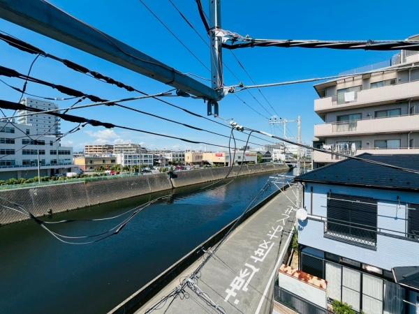 �_�ސ쌧����s�А�1���ڂ̐V�z��ˌ��Ă̏Z�˂���̒��]�ʐ^