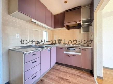 �_�ސ쌧������s�~��1���ڂ̒��Ã}���V�����̃L�b�`��