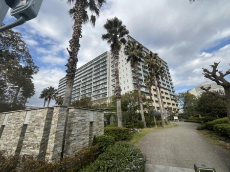 神奈川県茅ヶ崎市矢畑の中古マンションの現地外観写真