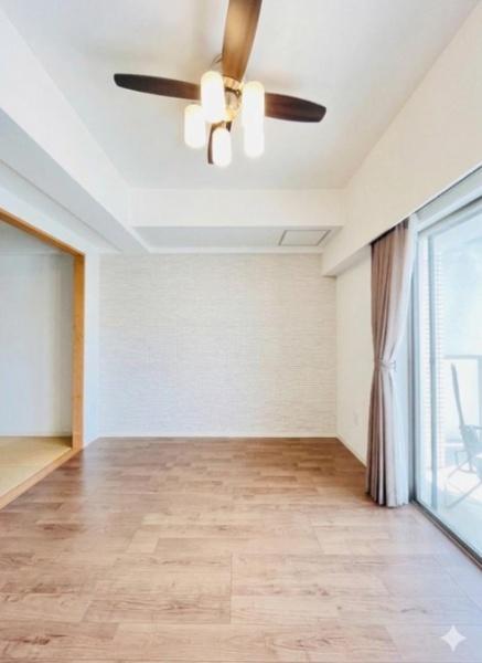 �_�ސ쌧������s���h�̒��Ã}���V�����̃��r���O