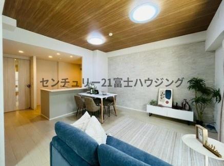 �_�ސ쌧����s�����k1���ڂ̒��Ã}���V�����̃��r���O