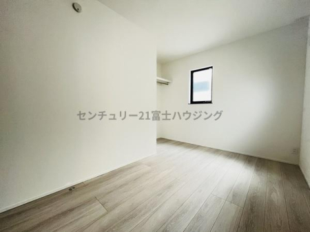 �_�ސ쌧������s���v�ۂ̐V�z��ˌ��Ẵ��r���O�ȊO�̋���