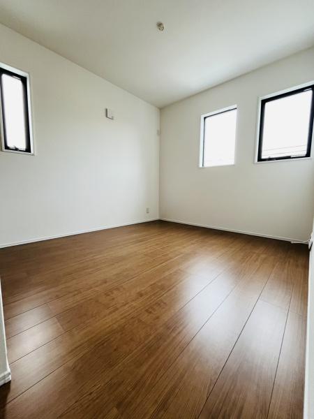 �_�ސ쌧������s���C��4���ڂ̐V�z��ˌ��Ă̗m��