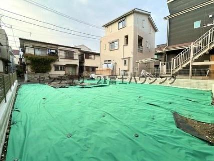 �_�ސ쌧���q�s��D2���ڂ̓y�n�̑O�ʓ��H�܂ތ��n�ʐ^