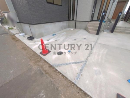 �_�ސ쌧����s�ғ�1���ڂ̐V�z��ˌ��Ă̒��ԏ�