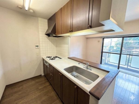 �_�ސ쌧����s�P�s��1���ڂ̒��Ã}���V�����̃L�b�`��