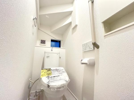 �_�ސ쌧������s���Z���̐V�z��ˌ��Ẵg�C��