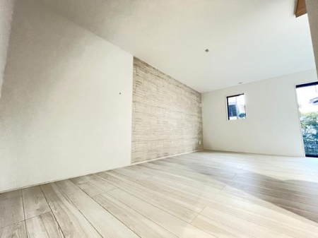 �_�ސ쌧������s���Z���̐V�z��ˌ��Ẵ��r���O