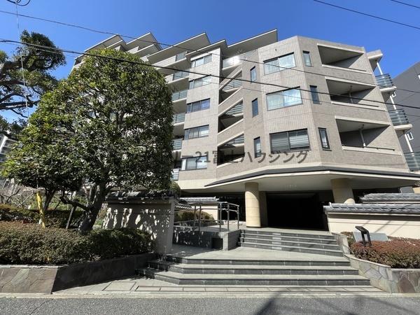 �_�ސ쌧���q�s���{�̒��Ã}���V�����̌��n�O�ώʐ^