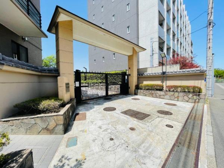 �_�ސ쌧���q�s���{�̒��Ã}���V�����̉摜