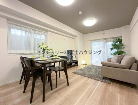 �_�ސ쌧���q�s���{1���ڂ̒��Ã}���V�����̃��r���O