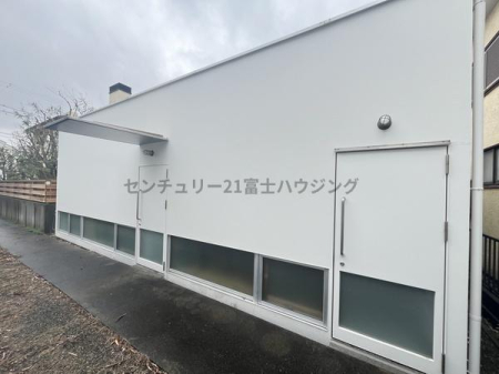 �_�ސ쌧������s���C�ݓ�4���ڂ̒��È�ˌ��Ă̂��̑����n