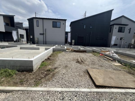 �_�ސ쌧������s����1���ڂ̐V�z��ˌ��Ẳ摜