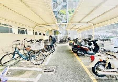 �_�ސ쌧����s�P�s��2���ڂ̒��Ã}���V�����̂��̑����p��