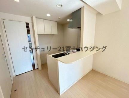 �_�ސ쌧����s����̒��Ã}���V�����̃L�b�`��