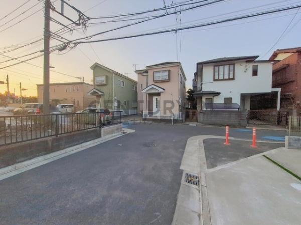 �_�ސ쌧����s�ғ�������1���ڂ̐V�z��ˌ��Ă̒��ԏ�