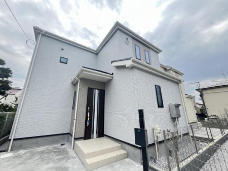 神奈川県茅ヶ崎市美住町の新築一戸建ての現地外観写真