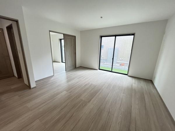 �_�ސ쌧������s���Z���̐V�z��ˌ��Ẵ��r���O