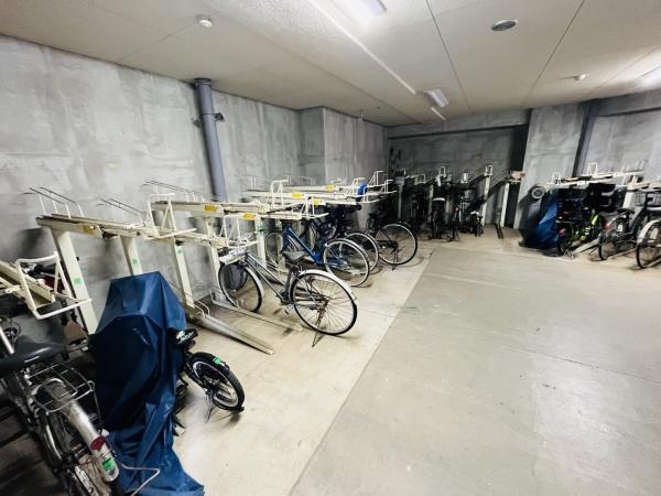 �_�ސ쌧����s����̒��Ã}���V�����̂��̑����p��