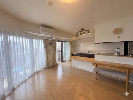 �_�ސ쌧������s�΂��l�̒��Ã}���V�����̃��r���O