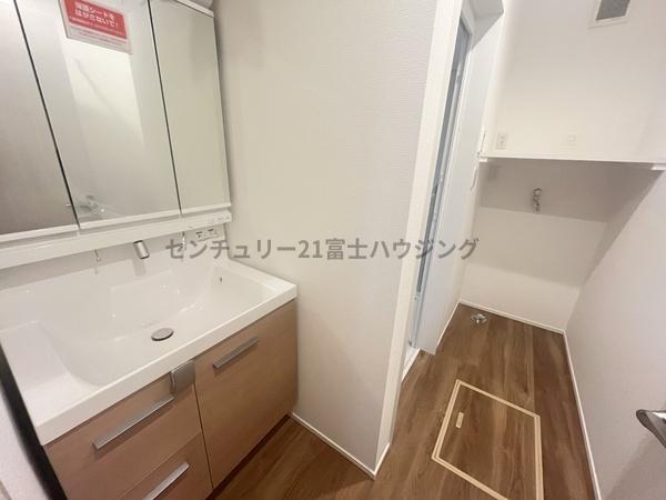 �_�ސ쌧������s����1���ڂ̐V�z��ˌ��Ă̐��ʑ�E���ʏ�